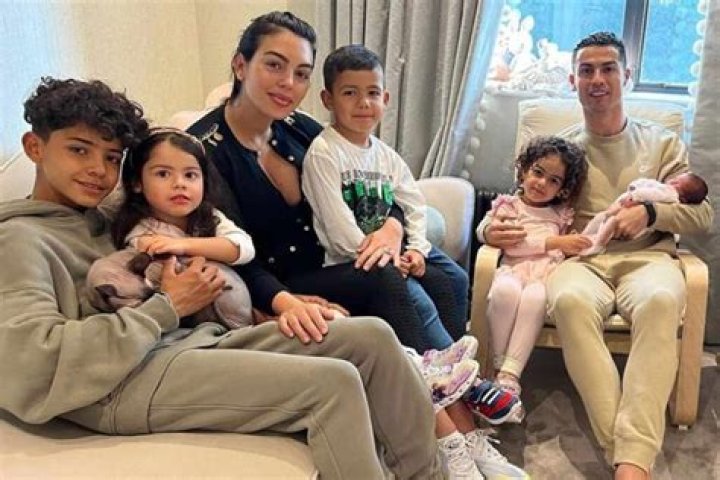 Mateo Ronaldo Dos Santos